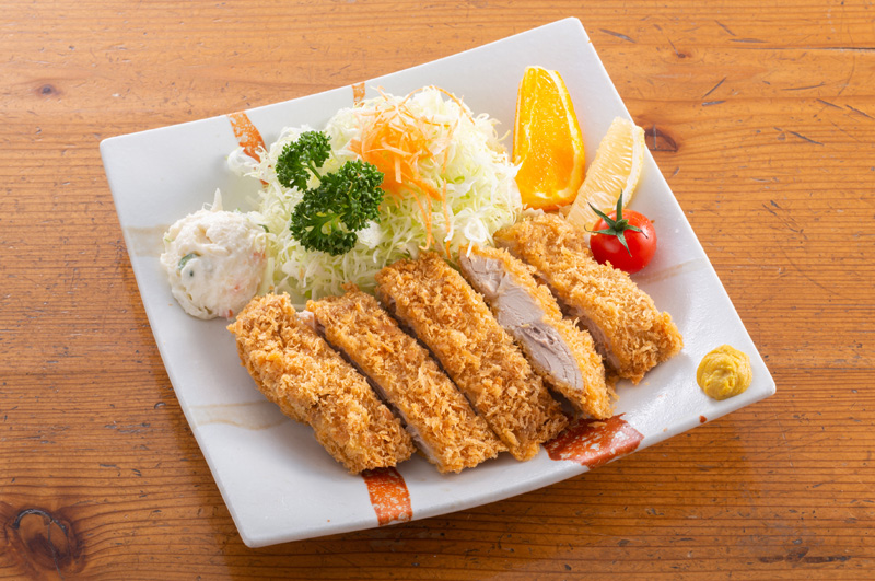 まぐろカツ丼定食 1,300円